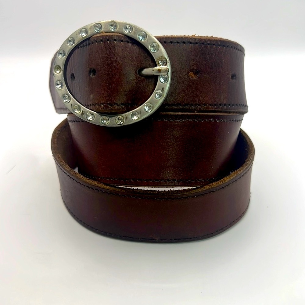 AEO. Rich brown genuine leather belt. Simple with rhinestone buckle. 36